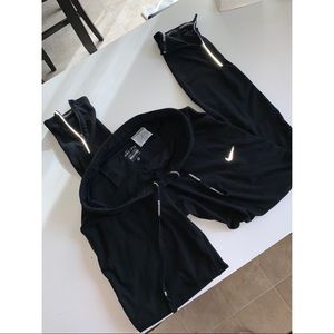 Women’s Nike dry fit leggings Size M